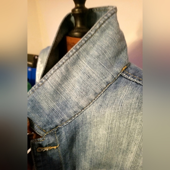 Jean Jacket - Picture 5 of 7